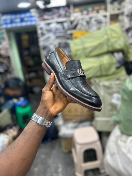 Loafers élégants en cuir homme