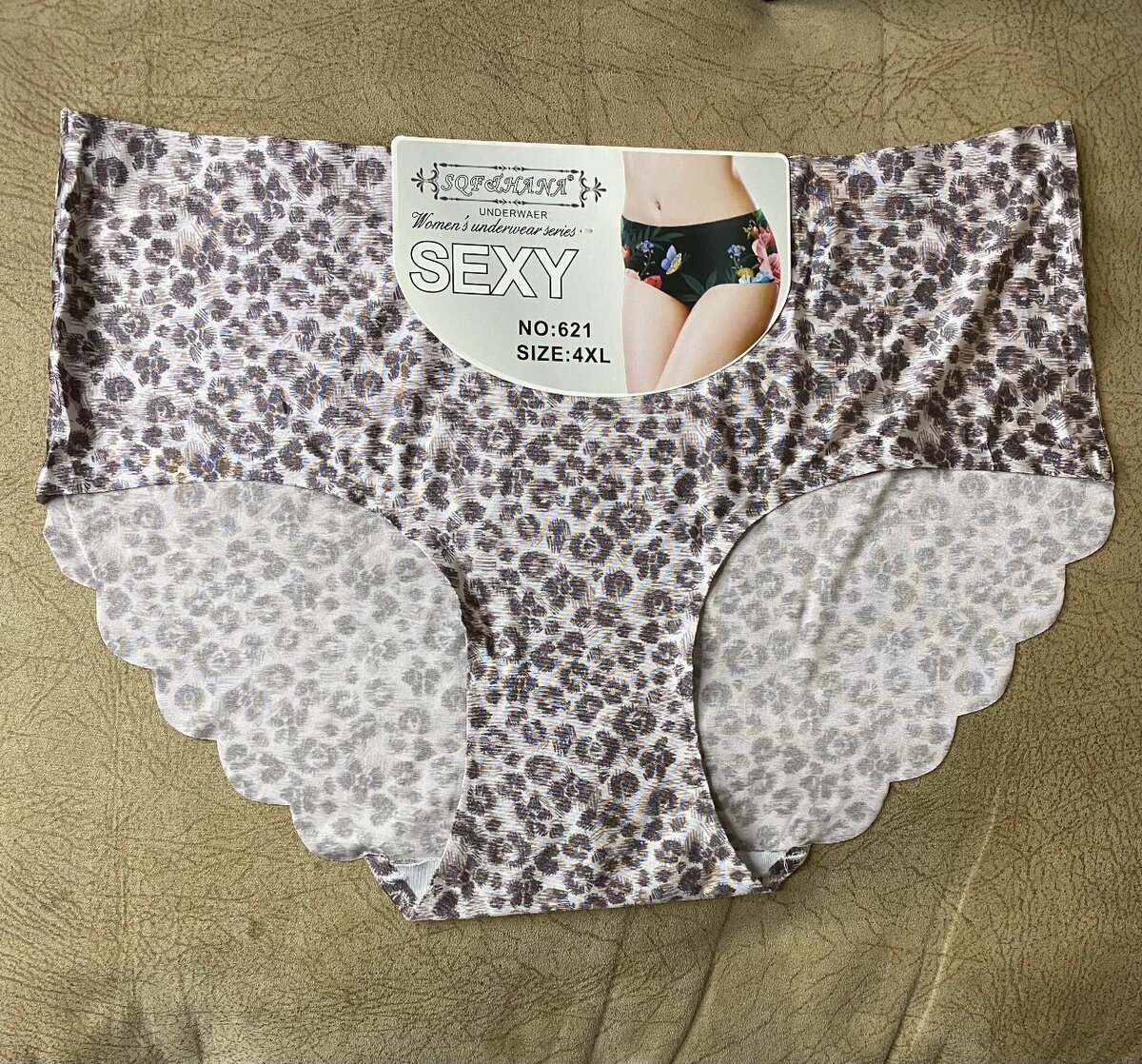 Seamless pants for women