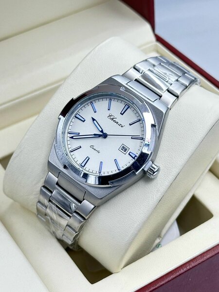 Montre CHENXI Homme - Élégance et Durabilité en Toute Occasi