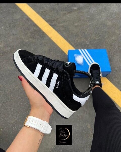 Baskets noires classiques