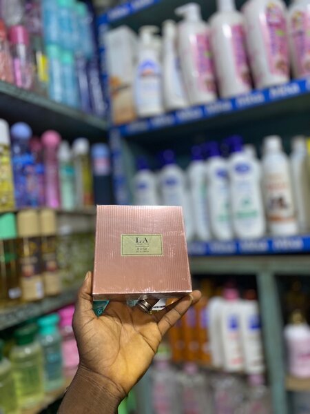 PARFUM LA ROSE