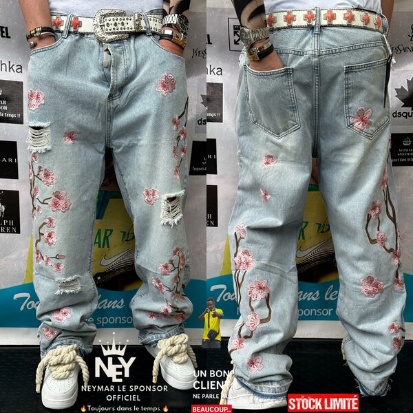 Jean déchiré fleuri homme