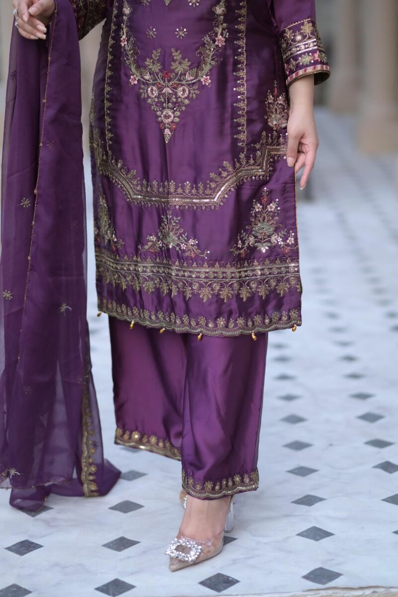 Shamoze silk fabric 3 pc ,most beautiful design  dc free