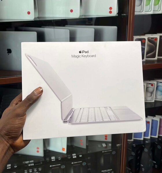 Brand new Magic Keyboard iPad 12.9inches
