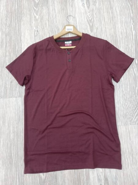 Tee-shirts et complet