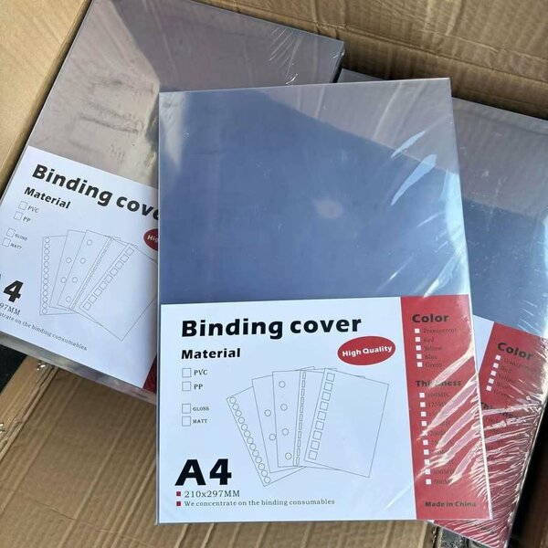 Couvertures de reliure A4 PVC