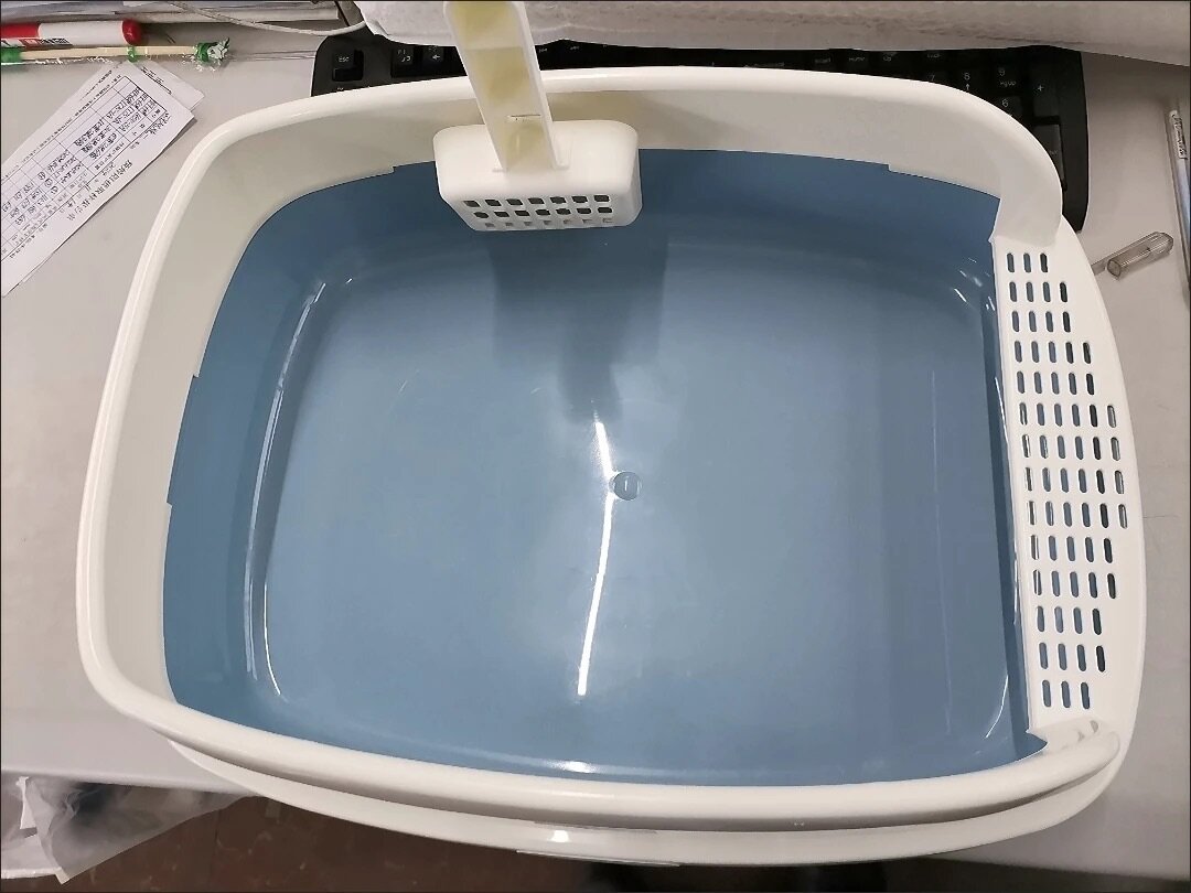 Лоток для кошек большой качественный