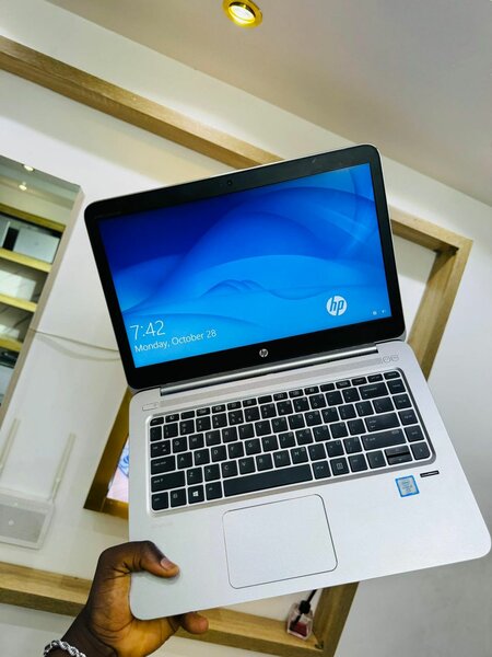 HP elitebook i5 8th Gen