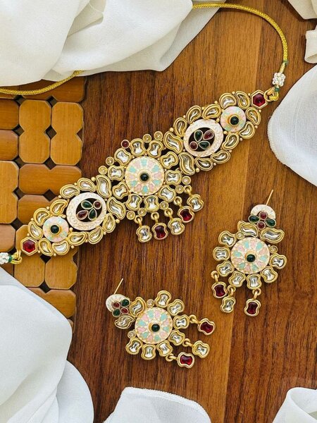 Ladies wedding set Necklace and earrings
