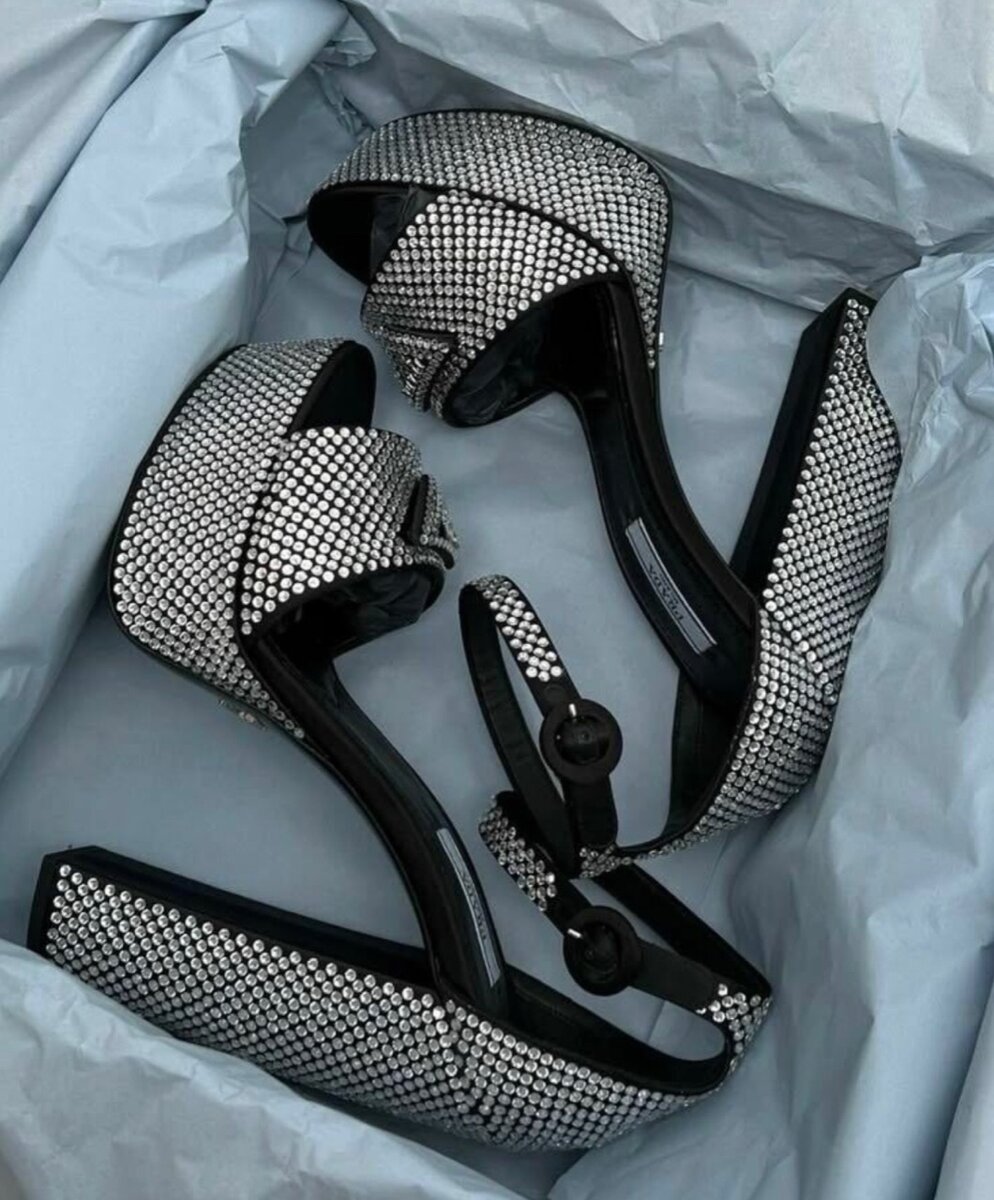 GH HEELS