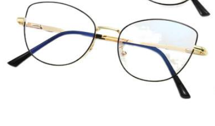 Colour changing sunglasses