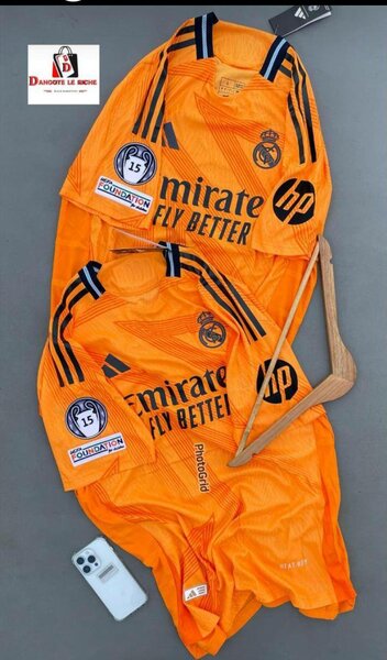 Maillot de Real Madrid orange