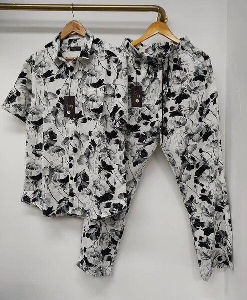 Pyjama fleuri en coton