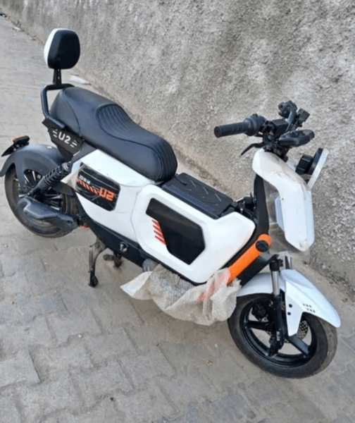 Scooter électrique moderne