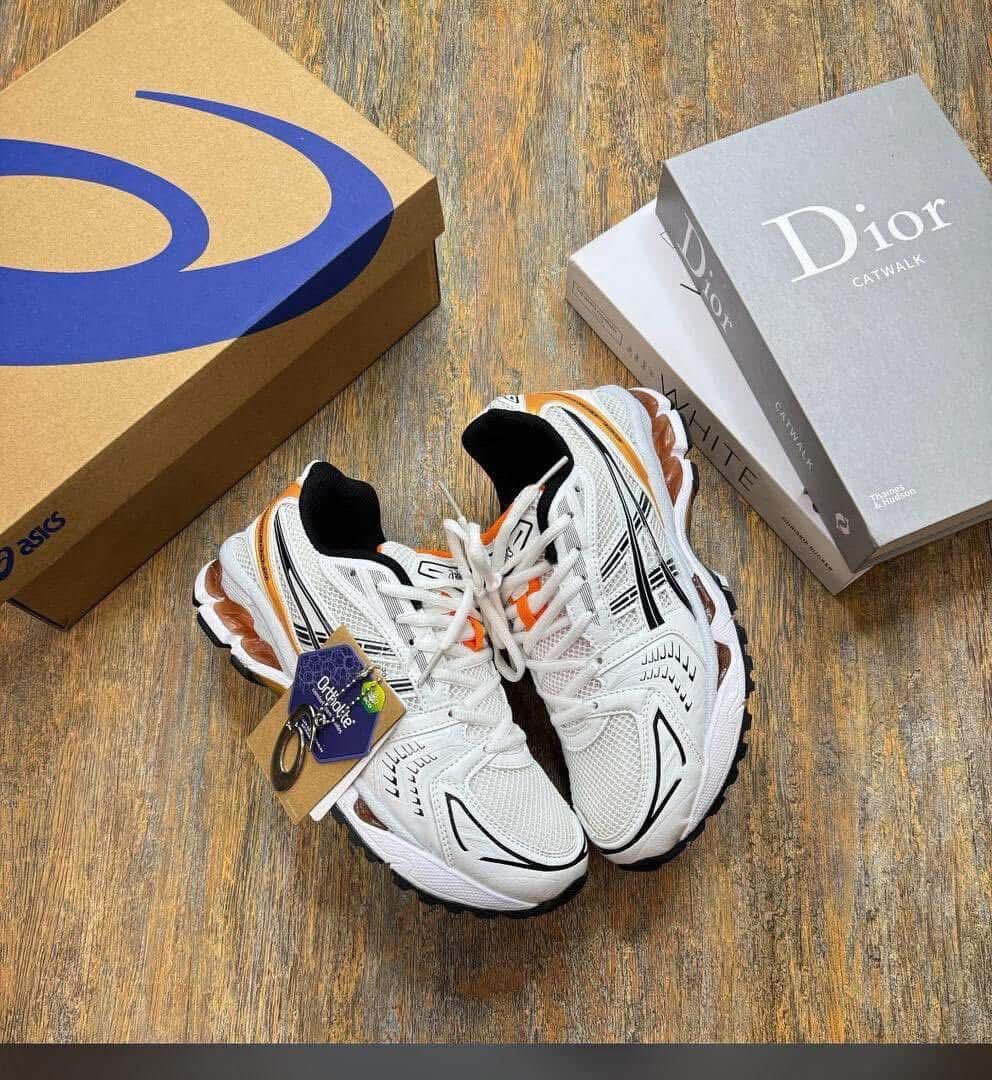 Baskets de running colorées