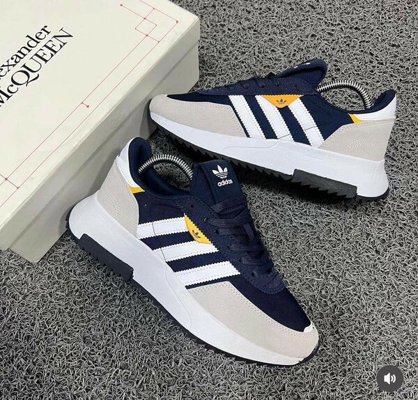 Chaussures de sport Adidas confortables