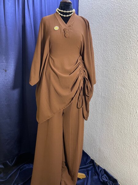 Ensemble tunique et pantalon marron