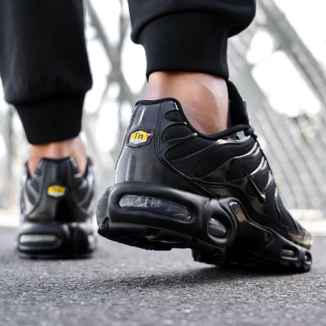 Baskets noires Air Max tendance