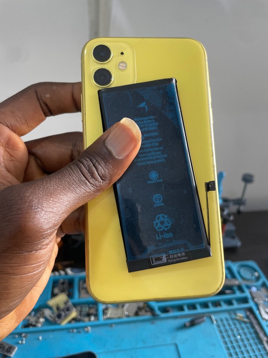 iPhone 11, Complete Housing