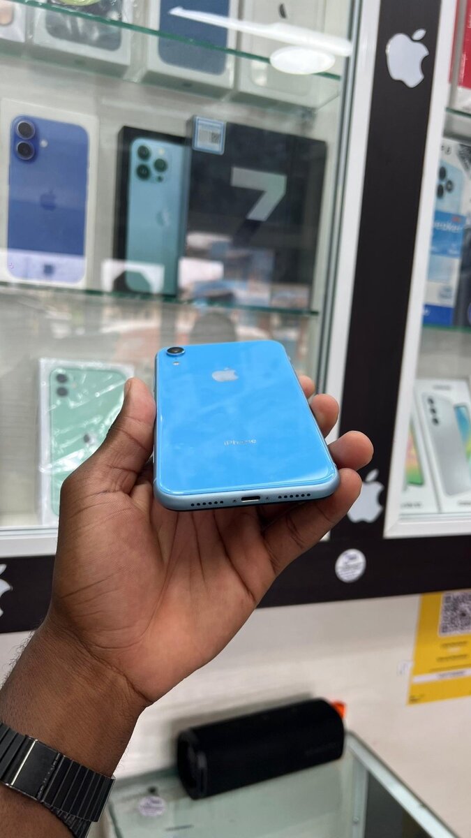 iPhone XR 64Go sans ID