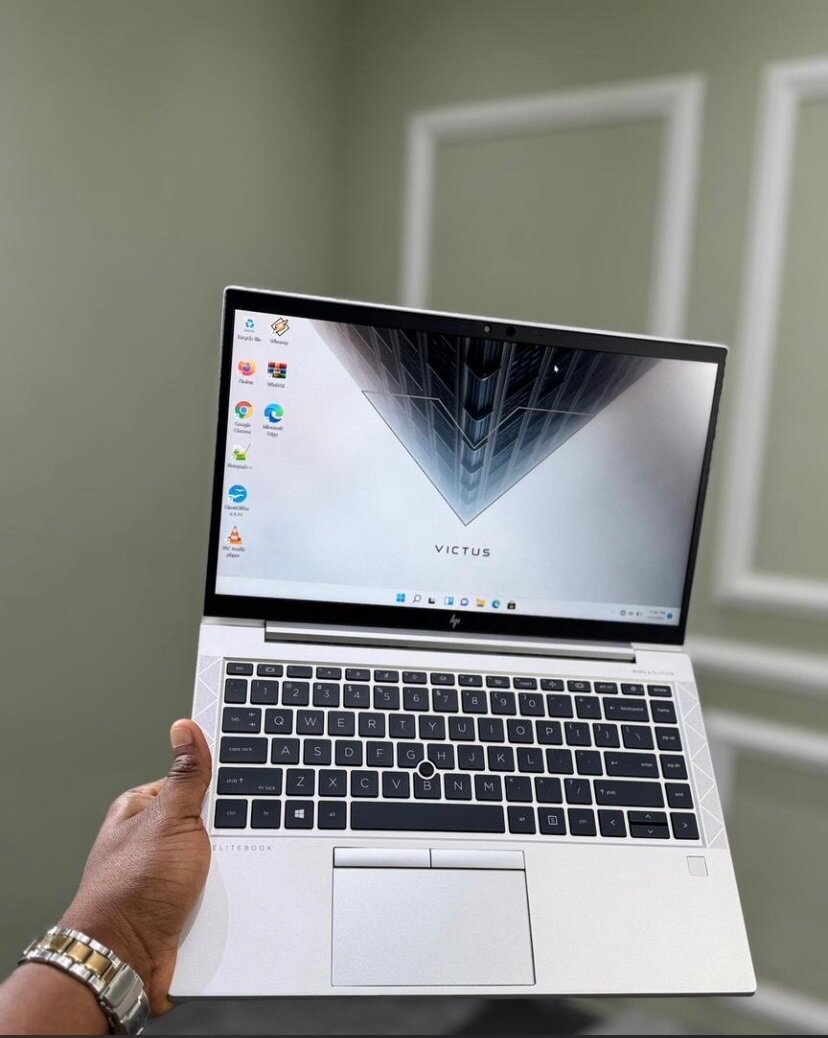 HP Laptop, Asus laptop