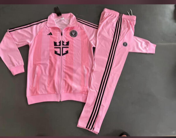 Survêtement rose pour hommes