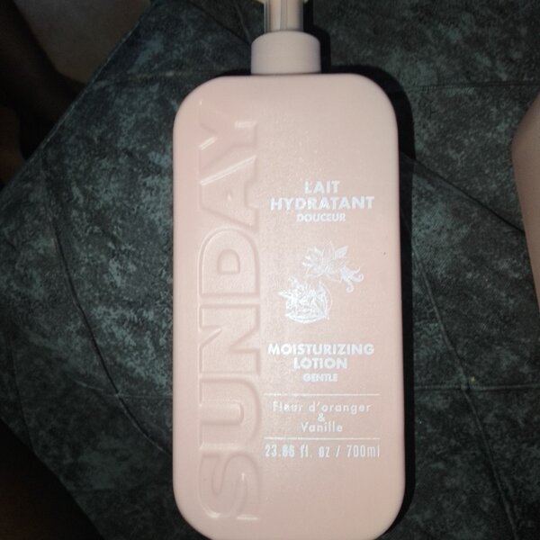 Lait de corps.    700ml