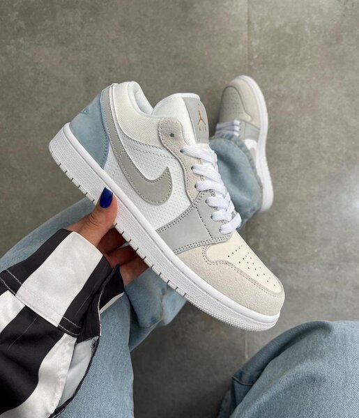 JORDAN 1 low Paris