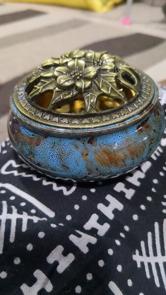 Brûleur d'encens décoratif en céramique