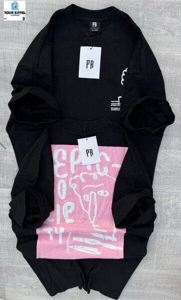 T-shirt graphique minimaliste