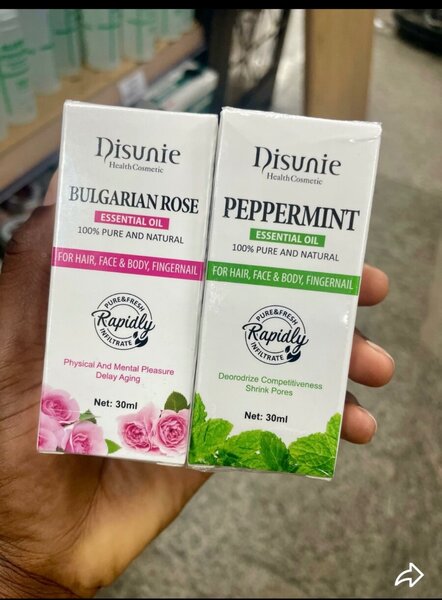 Huile essentielle de rose et menthe