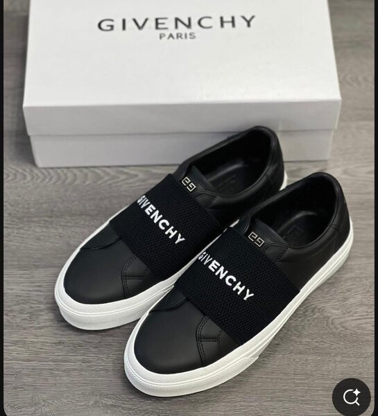 Baskets Givenchy Originale