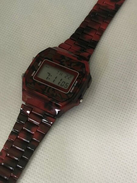 Montre-bracelet CASIO ILLUMINATOR
