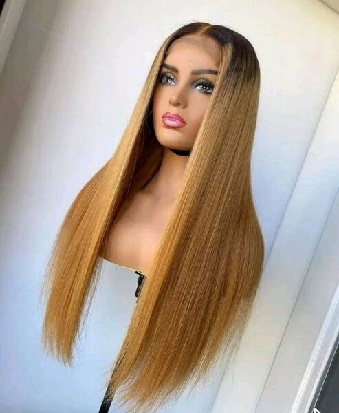 Perruque Naturelle Longue