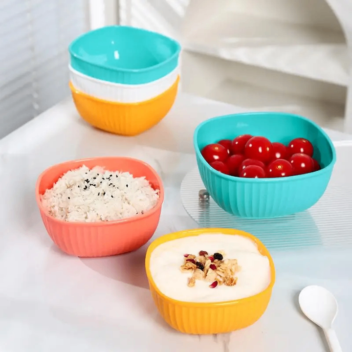 Lot de 4 bols colorés