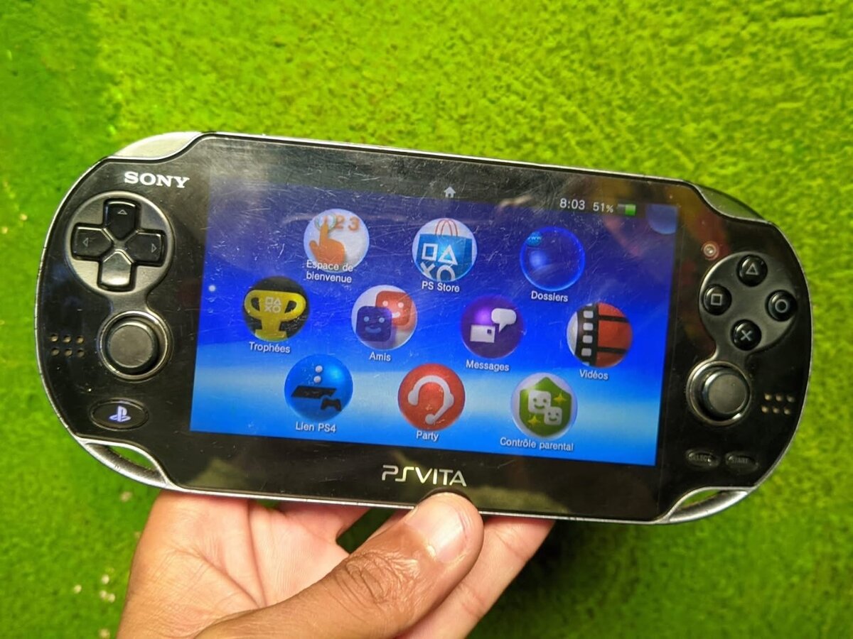 PSVITA QUASI NEUVE