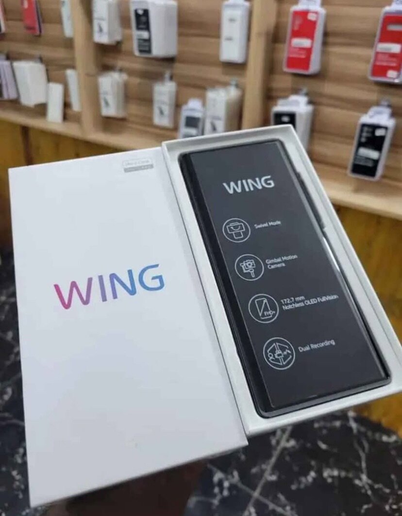 Smartphone LG Wing innovant