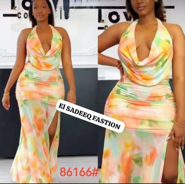 Robe longue colorée évasée