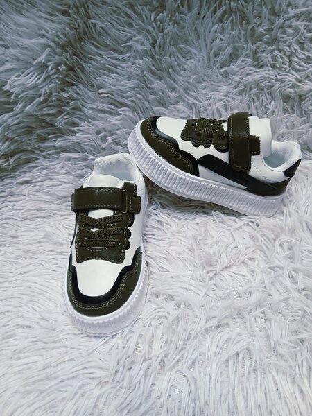 Baskets enfant p 20 à 36