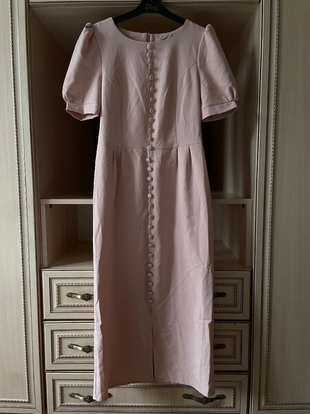 Платье футляр