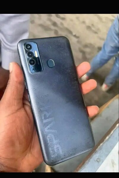 Tecno spark 7p
