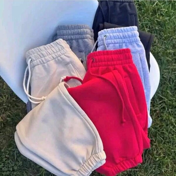 Lot de vêtements mode femme