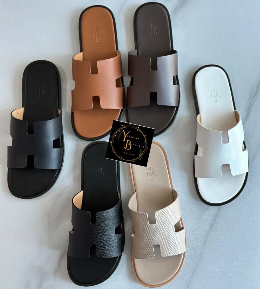 Sandales Croisées Élégantes