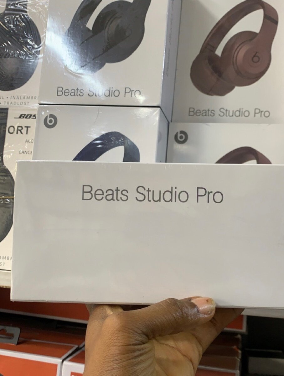 Beats Studio Pro