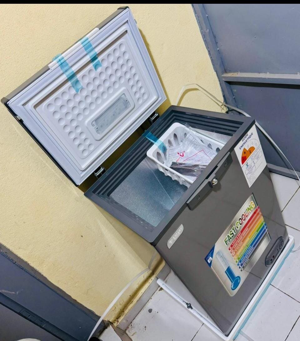 Mini congélateur coucher