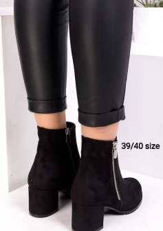 39/40 size stylish design fashion boots for women and girls