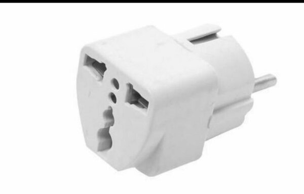 Adaptateur de Prise Universelle