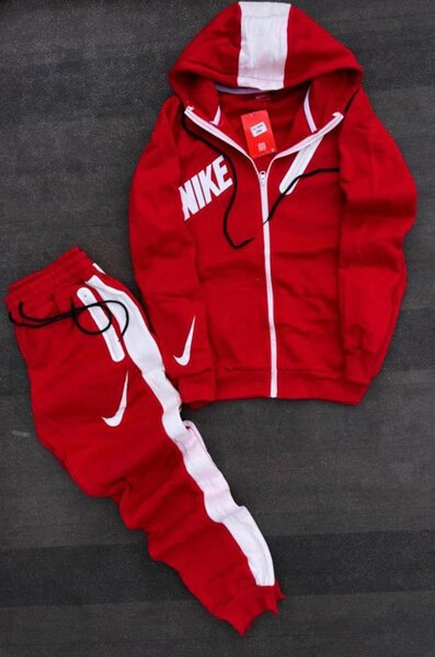 Survêtement rouge Nike
