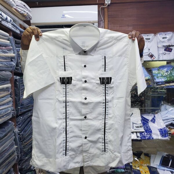 Chemise élégante pour homme