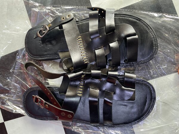 Sandales en cuir élégantes